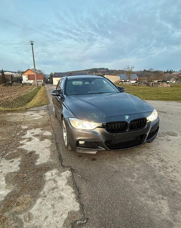 Second-hand BMW 320 Performance 184 CP (135 kW) 2013 Gri Break