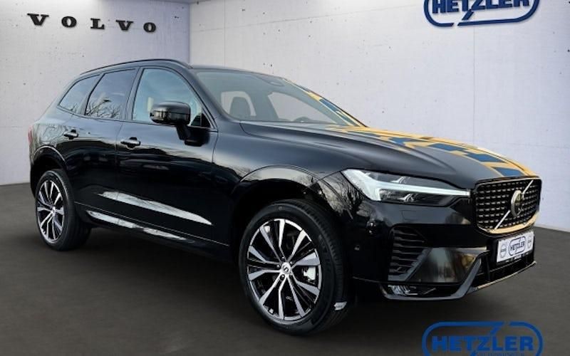 Gebraucht Volvo XC60 Plus 250 PS (183 kW) 2025 Schwarz SUV