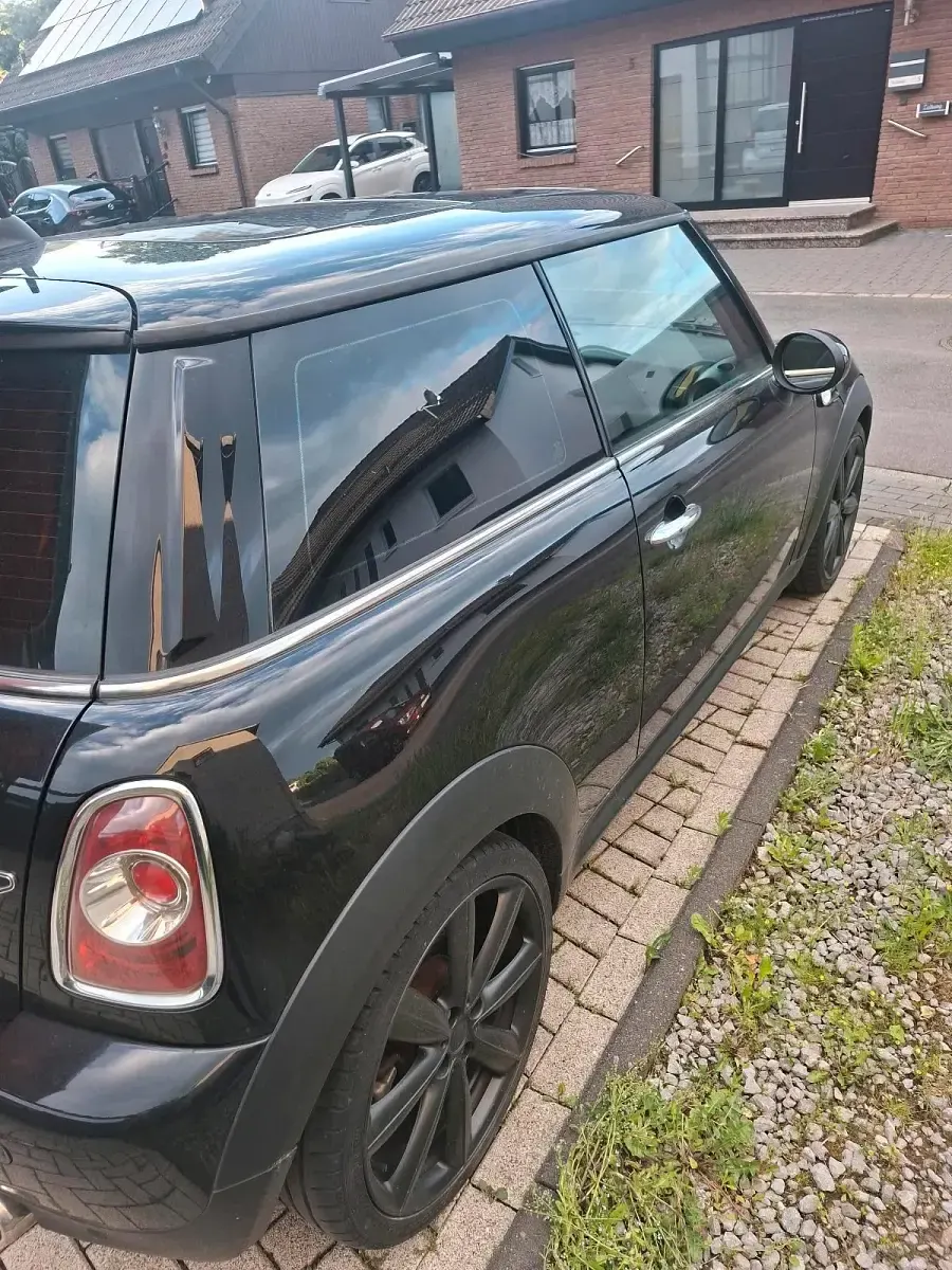 Gebraucht Mini Cooper 112 PS (82 kW) 2012 Schwarz Kleinwagen