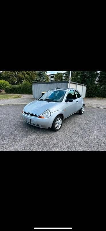 Gebraucht Ford Ka 60 PS (44 kW) 2001 Silber Kleinwagen