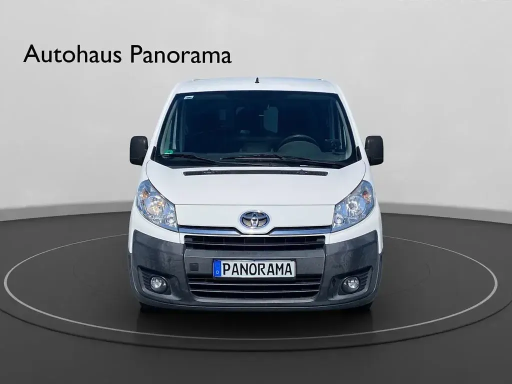 Gebraucht Toyota Proace Comfort 128 PS (94 kW) 2015 Weiß Van / Kleinbus