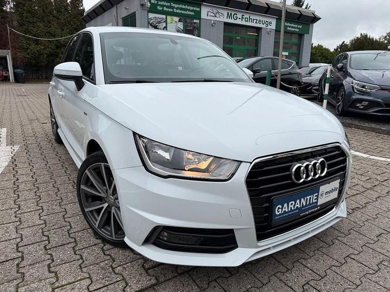 Weiß Gebraucht 2018 Audi A1 Sportback S-Line Kleinwagen | 12.598 € (Fairer Preis) - Bild 1/4