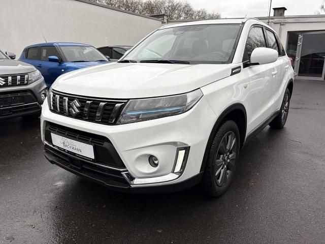 Gebraucht Suzuki Vitara 129 PS (94 kW) 2022 SUV