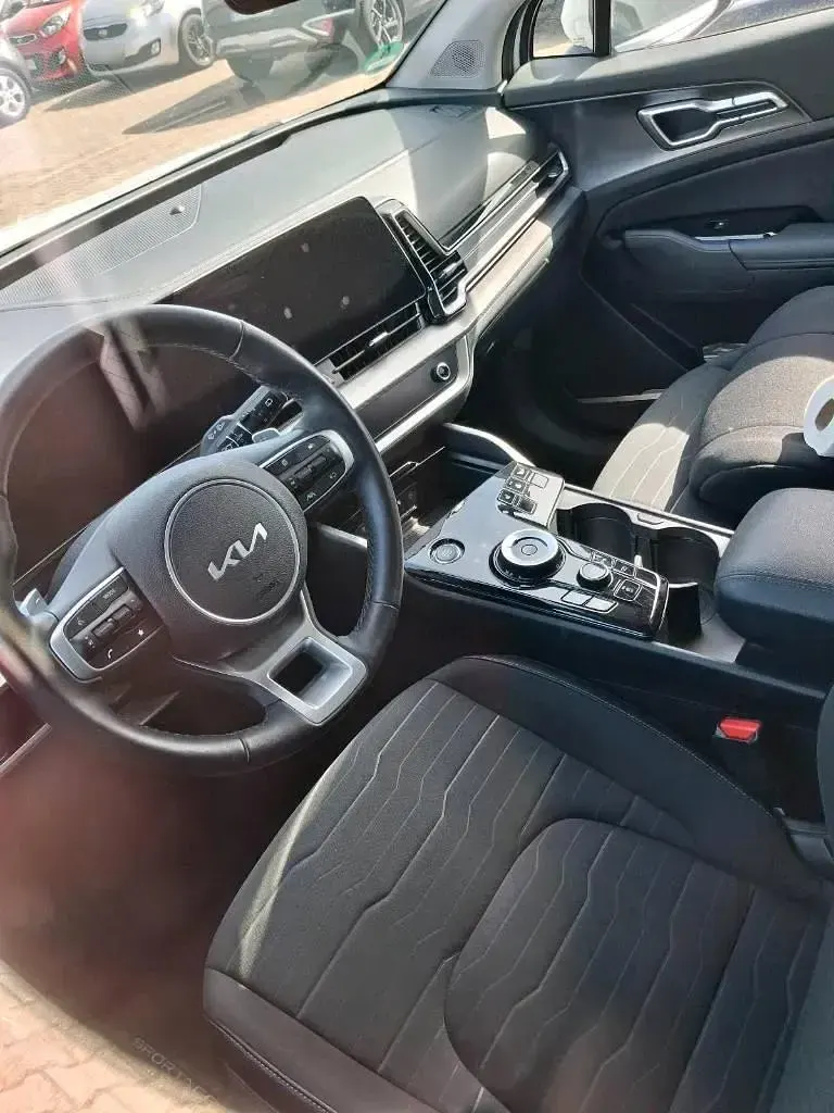 Usata Kia Sportage 160 CV (117 kW) 2024 Bianco SUV