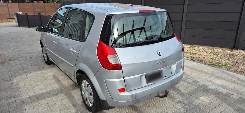 Gebraucht Renault Scénic II 111 PS (81 kW) 2008 Silber Van / Kleinbus