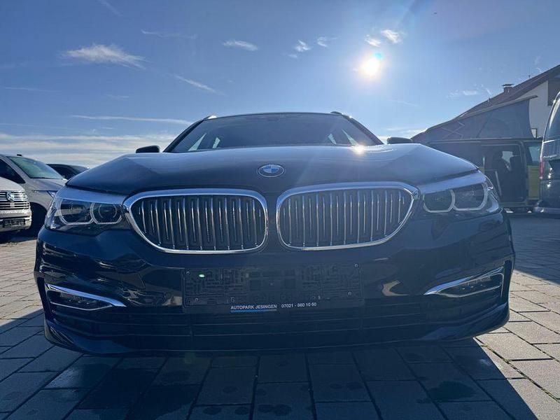 Gebraucht BMW 540 Luxury Line 320 PS (235 kW) 2019 Schwarz Kombi