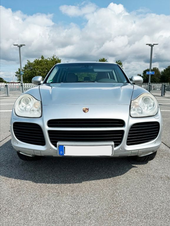 Silber Gebraucht 2004 Porsche Cayenne Turbo SUV | 14.900 € - Bild 1/4