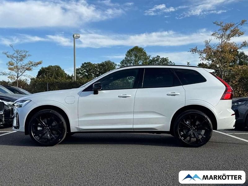 Neu Volvo XC60 Plus 455 PS (334 kW) 2026 Weiss SUV
