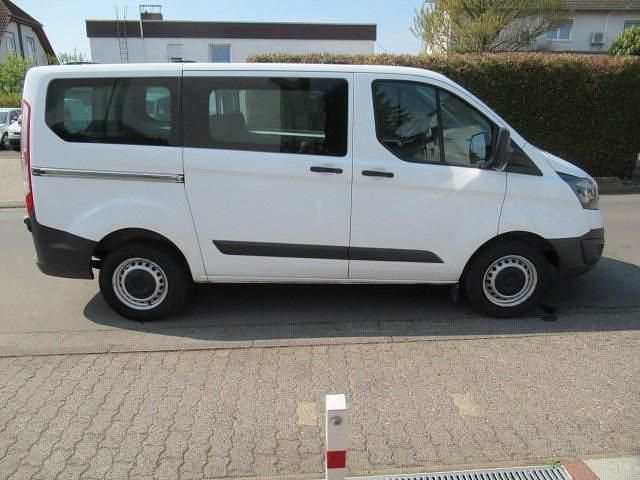 Second-hand Ford Transit Custom 125 CP (91 kW) 2014 Alb Monovolum
