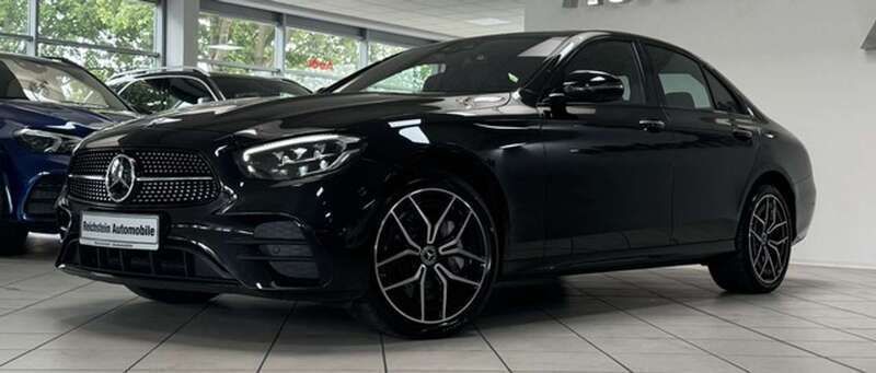 Obsidianschwarz Gebraucht 2022 Mercedes E300 AMG Limousine | 42.680 € (Fairer Preis) - Bild 1/3