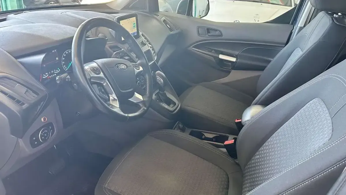 Używany Ford Transit Connect 101 KM (74 kW) 2022 Niebieski Minivan