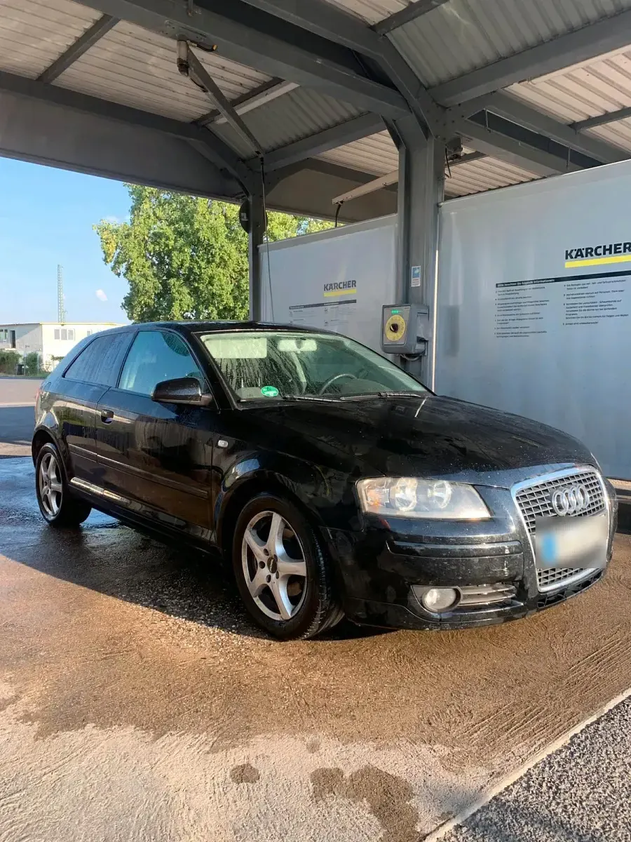 Gebraucht Audi A3 102 PS (75 kW) 2006 Schwarz Kleinwagen