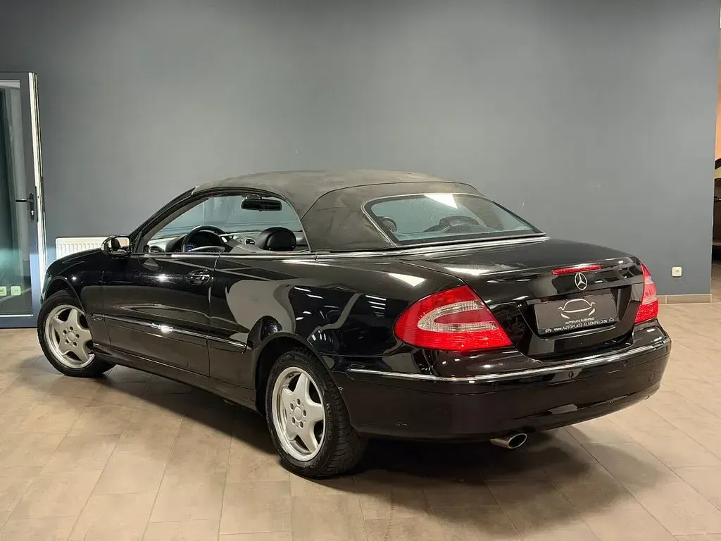 Gebraucht Mercedes CLK200 Avantgarde 163 PS (119 kW) 2004 Obsidianschwarz  metalliclack Cabrio