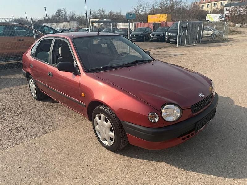 Gebraucht Toyota Corolla 86 PS (63 kW) 1998 Rot Limousine