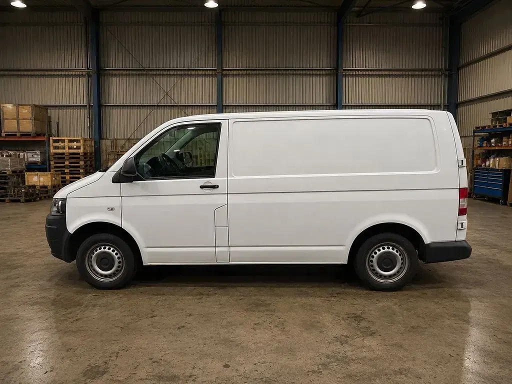 Gebraucht VW T5 102 PS (75 kW) 2014 Weiß Van