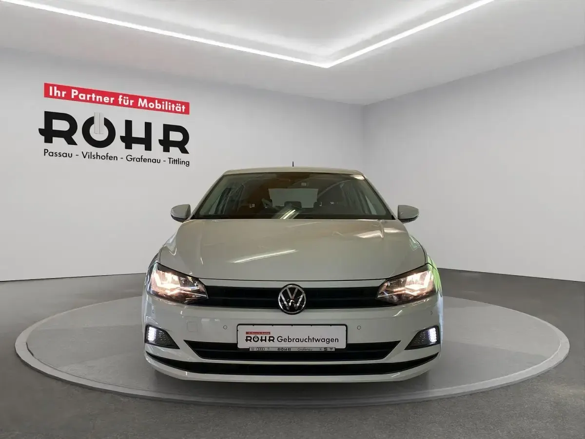 Gebraucht VW Polo Trendline 80 PS (58 kW) 2021 Pure white Kleinwagen