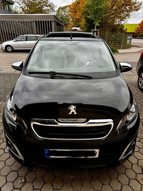 Gebraucht Peugeot 108 Allure 82 PS (60 kW) 2014 Schwarz Kleinwagen