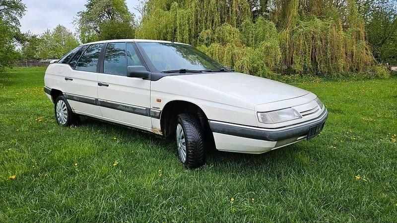 Weiß Gebraucht 1990 Citroën XM Limousine | 2.850 € - Bild 1/4
