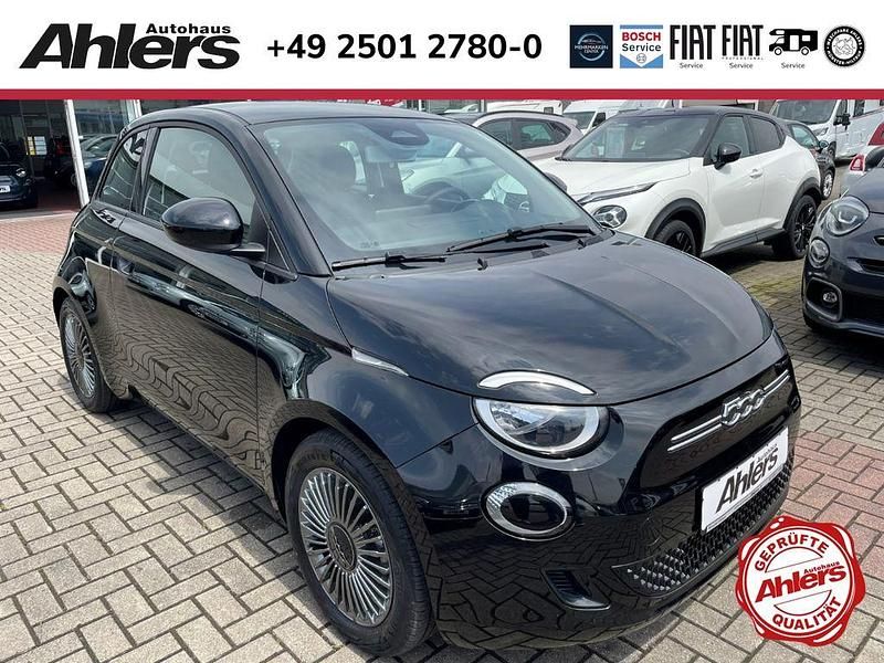 Schwarz Gebraucht 2022 Fiat 500e Icon Kleinwagen | 20.990 € (Fairer Preis) - Bild 1/4
