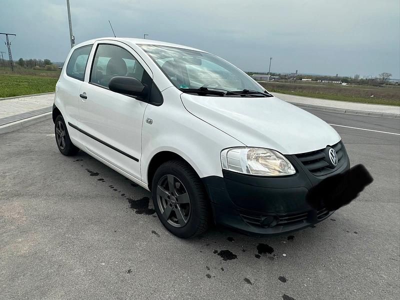 Second-hand VW Fox 69 CP (50 kW) 2010 Alb Hatchback