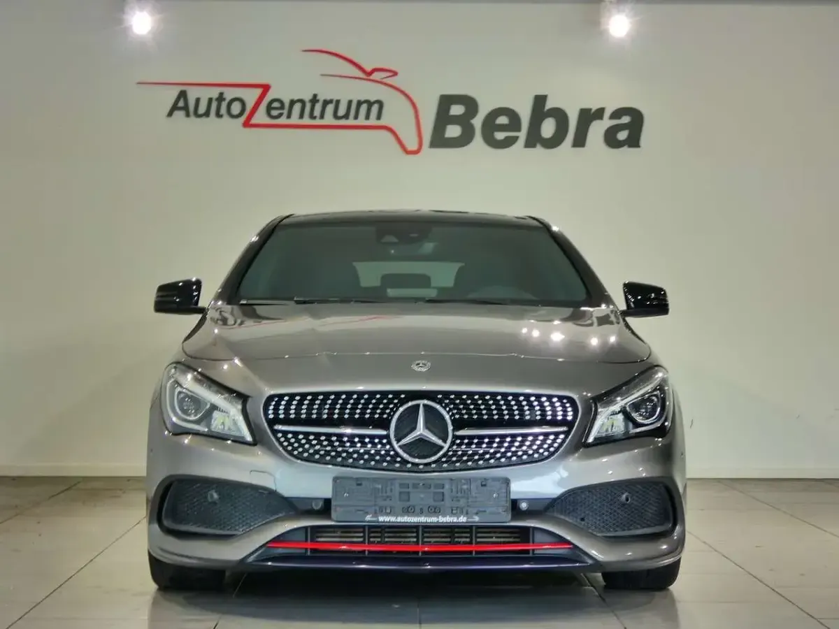 Gebraucht Mercedes CLA250 218 PS (160 kW) 2017 Mountaingrau Coupé