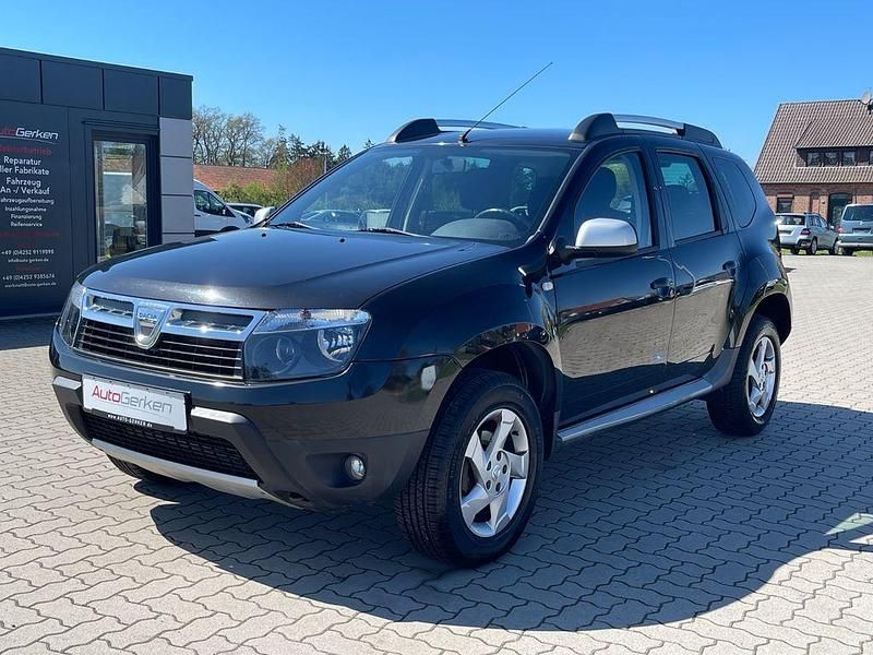 Second-hand Dacia Duster Lauréate 110 CP (80 kW) 2012 Negru SUV