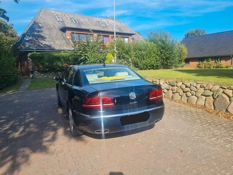 Gebraucht VW Phaeton 334 PS (245 kW) 2016 Schwarz Limousine