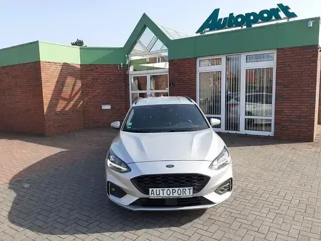 Brugt Ford Focus ST-Line 150 HK (110 kW) 2019 Sølv Sedan