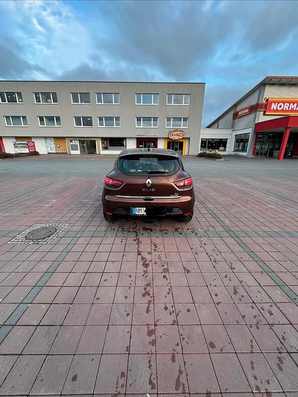 Gebraucht Renault Clio IV LIMITED 91 PS (66 kW) 2014 Braun Kleinwagen