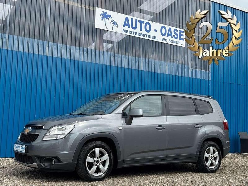 Grau Gebraucht 2013 Chevrolet Orlando LT Van / Kleinbus | 8.490 € (Teuer) - Bild 1/3