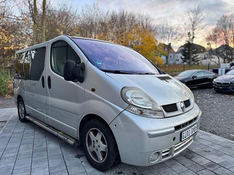 Gebraucht Renault Trafic Privilege 135 PS (99 kW) 2005 Grau Van / Kleinbus