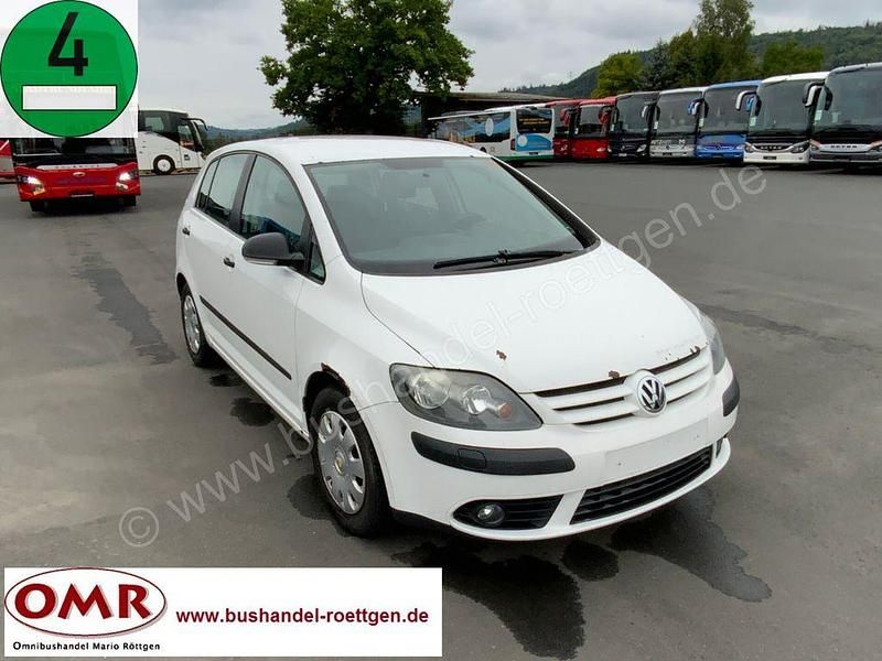 Gebraucht VW Golf Plus Trendline 140 PS (102 kW) 2008 Weiß Van / Kleinbus