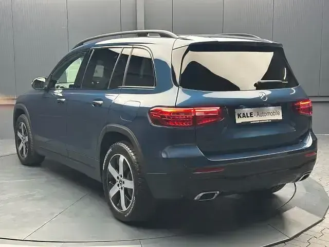 Gebraucht Mercedes GLB180 Progressive 116 PS (85 kW) 2023 Denimblau metallic SUV