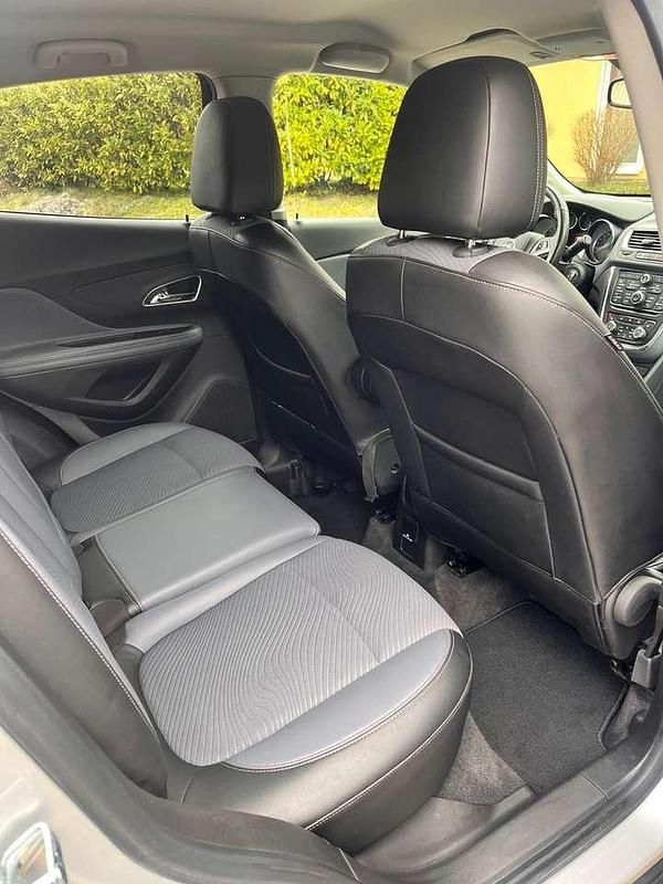 Second-hand Opel Mokka Innovation 140 CP (102 kW) 2012 Argintiu SUV