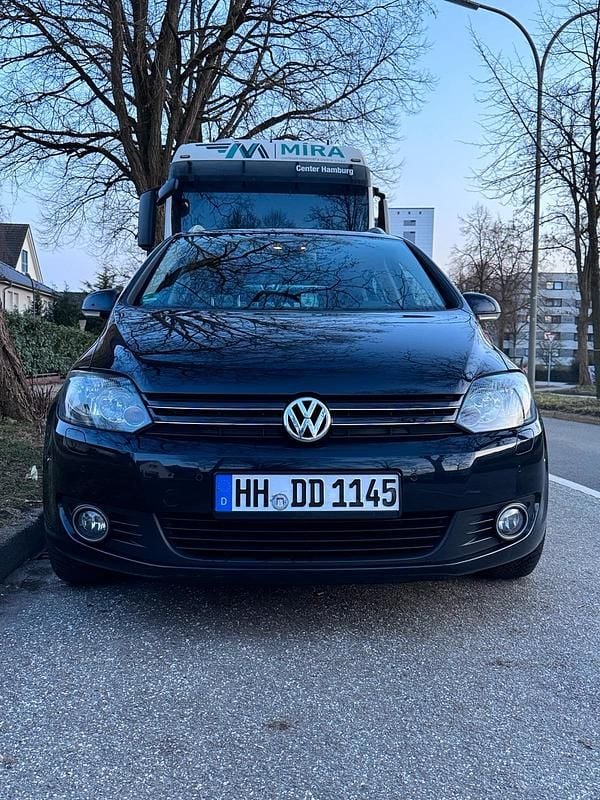 Gebraucht VW Golf VI 105 PS (77 kW) 2010 Schwarz Kleinwagen