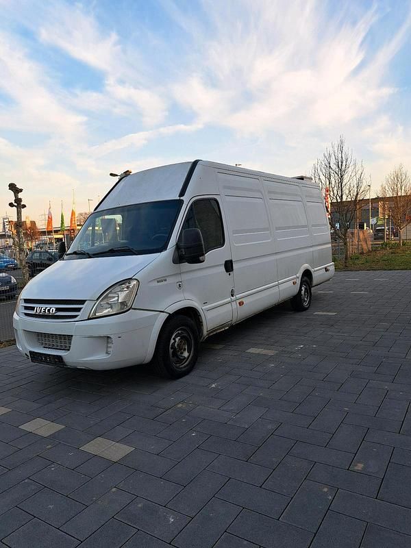 Gebraucht Iveco Daily 180 PS (132 kW) 2007 Weiß Van / Kleinbus