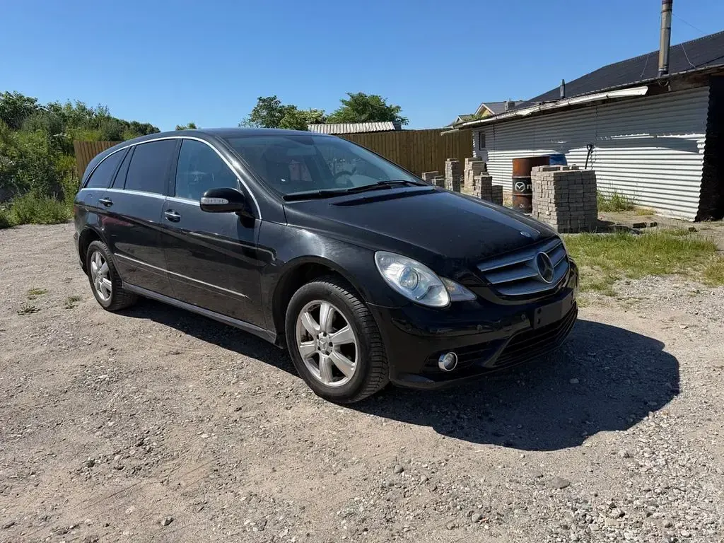 Gebraucht Mercedes R320 224 PS (164 kW) 2008 Schwarz Kombi