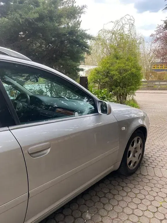Second-hand Audi A6 179 CP (131 kW) 2003 Gri Break