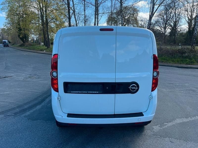 Gebraucht Opel Combo 105 PS (77 kW) 2015 Weiß Van / Kleinbus