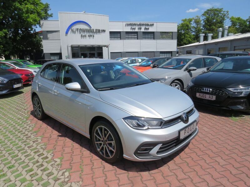 Silber Gebraucht 2024 VW Polo Life Limousine | 20.999 € (Etwas zu teuer) - Bild 1/4