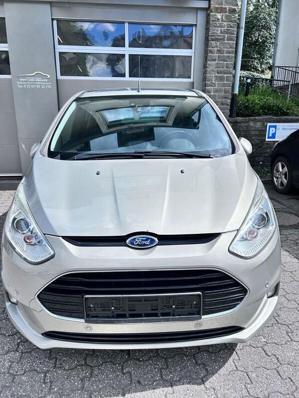 Grau Gebraucht 2012 Ford B-MAX Titanium Van / Kleinbus | 6.999 € (Fairer Preis) - Bild 1/4