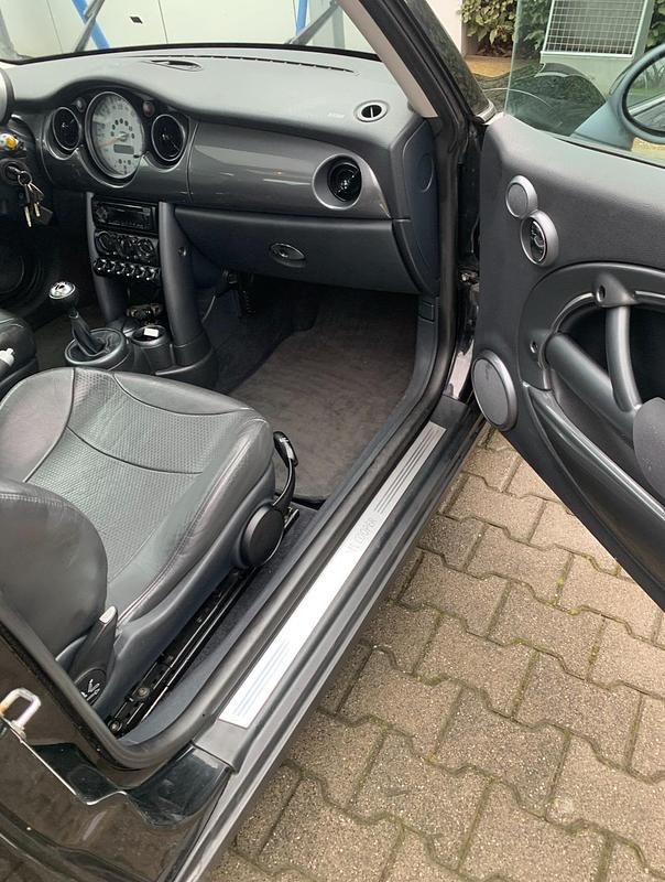 Gebraucht Mini Cooper 116 PS (85 kW) 2006 Schwarz Kleinwagen