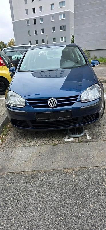 Blau Gebraucht 2006 VW Golf V Limousine | 800 € (Superpreis) - Bild 1/4