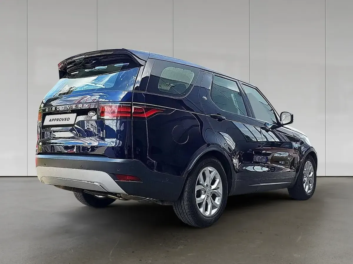Gebraucht Land Rover Discovery 5 252 PS (185 kW) 2021 Portofino blue SUV