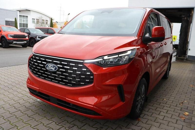 Neu Ford Tourneo Titanium 170 PS (125 kW) 2025 Artisanred metallic Van / Kleinbus