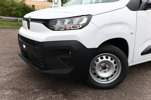 Neu Citroën Berlingo 131 PS (96 kW) 2025 Eisweiß eisweiß Van / Kleinbus