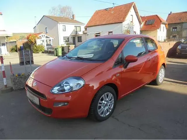 Gebraucht Fiat Punto Street 69 PS (50 kW) 2014 Orange Kleinwagen