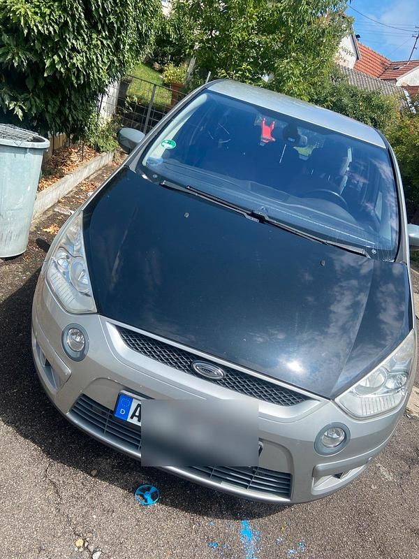 Grau Gebraucht 2008 Ford S-MAX Van / Kleinbus | 3.300 € (Fairer Preis) - Bild 1/4
