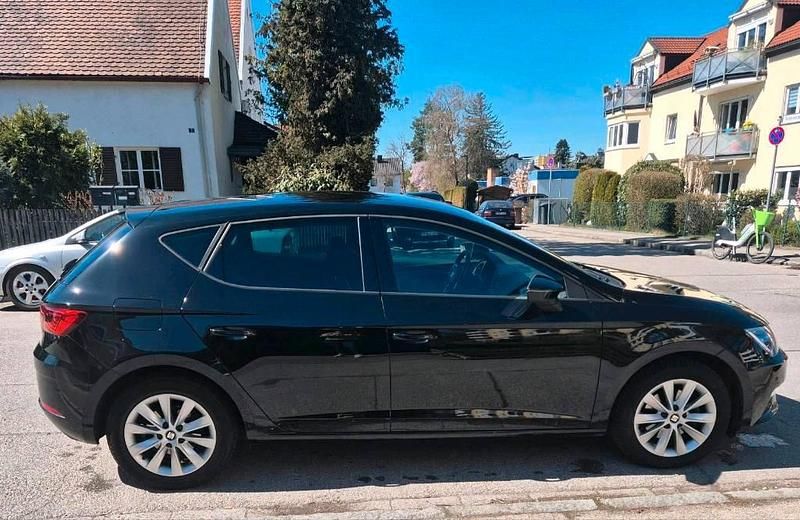Second-hand Seat Leon 2019 Negru Berlinǎ