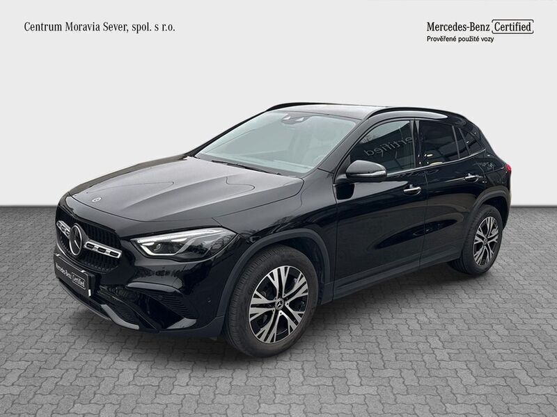 Gebraucht Mercedes GLA200 150 PS (110 kW) 2023 Schwarz SUV